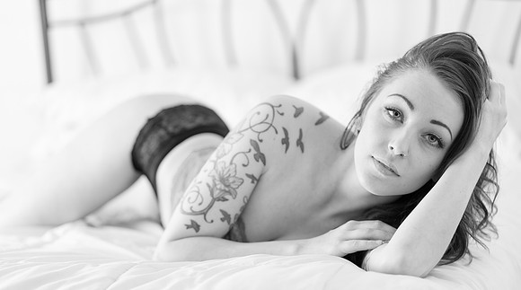 FAN-Chealsea-00572-BW-2