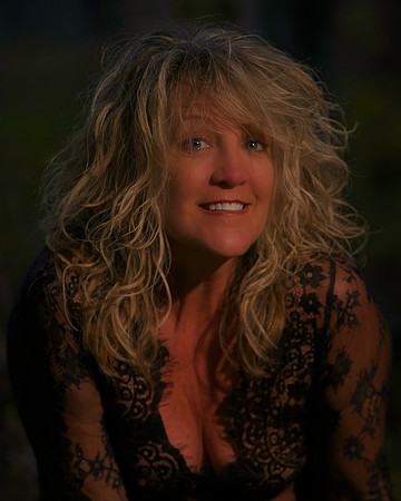 Stephanie-04365