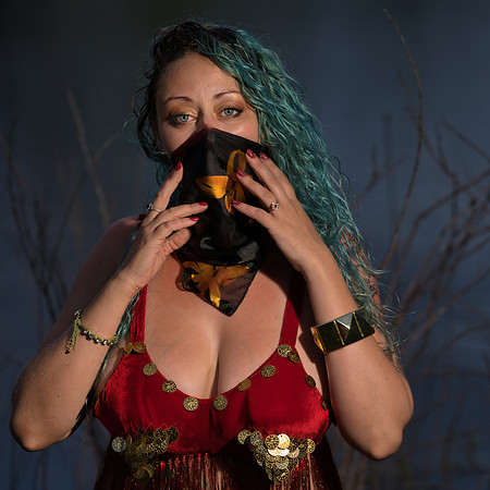 Nikki (40)