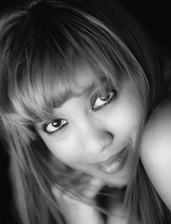 Kat-06878-BW-