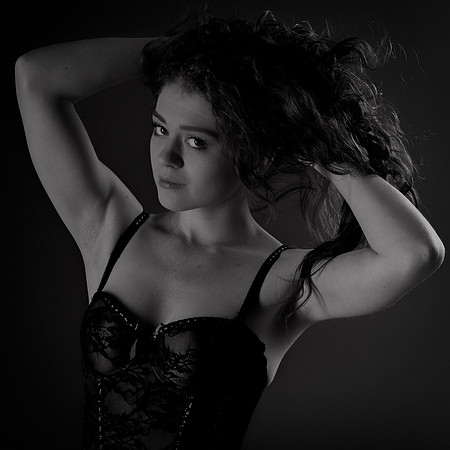 ALLIE-BNW (1)