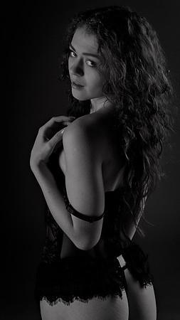 ALLIE-BNW (17)