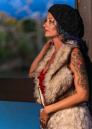 Nikki-731347-Edit