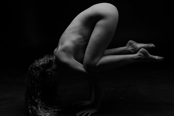 Eclipse Monday-Yoga-BW-06891